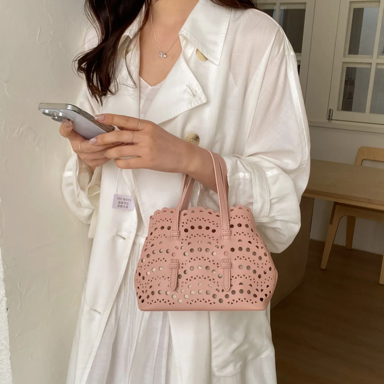 Leather Work Handbags For Women - Kırmızı içi boş baskılı Crossbody çanta